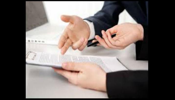 Contrato de compra e venda (imóvel na planta financiado)