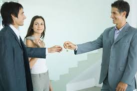 Brasileiro troca de imóvel 1,8 vezes na vida