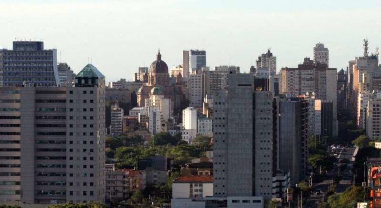 Preço médio dos imóveis sobe 0,02% em abril em nove capitais, diz Abecip